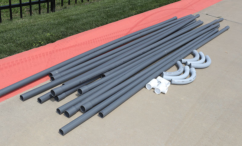 Bauen Sie eine RC-Rennstrecke (PVC Advanced Track)