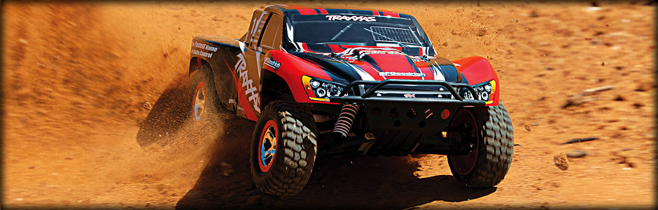 Roter Traxxas Slash RC Truck
