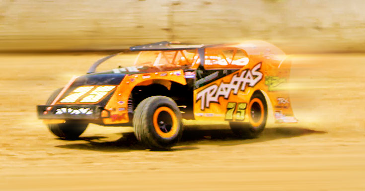 Slash Dirt Oval Racer