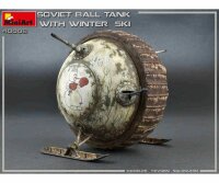 550040008 1:35 Sov. Kugelpanzer m. Ski/Intereur