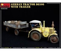 550038038 1:35 Deutscher Traktor D8506 mit Anhänger (1)