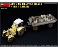 550038038 1:35 Deutscher Traktor D8506 mit Anhänger (1)