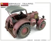 550038041 1:35 Deutscher Traktor/Zugmaschine "D8532"