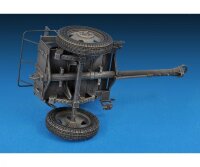550035039 1:35 Deutscher Schlepper T-70 mit FK288(r) (4)