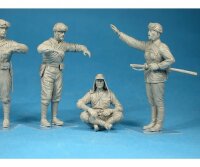 550035128 1:35 Fig. JPN Panzerbesatzung (5)