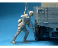 550035133 1:35 GAZ-AAA Mod. 1943 Transport-LKW (5)