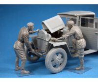 550035144 1:35 Fig. Fahrer Rote Armee (5)
