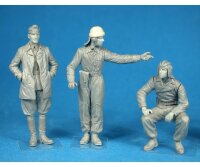 550035157 1:35 Fig. Ung. Panzerbesatzung (5)