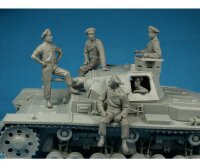 550035191 1:35 Fig. Dt. Panzerbesatzung Fra.40(5)