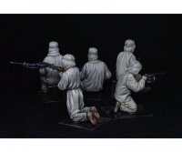 550035226 1:35 Fig. Sov. Infanterie Winter Tar.(5)