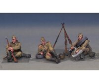 550035233 1:35 Fig. Sov. Soldaten machen Pause (5)