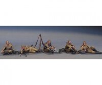 550035233 1:35 Fig. Sov. Soldaten machen Pause (5)