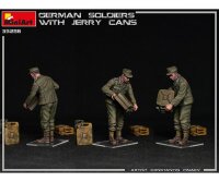 550035286 1:35 Fig. Dt. Soldaten m.Kraftstoffk.(2)
