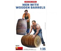 1:35 Fig.-Set M&auml;nner mit Holzf&auml;ssern (2)