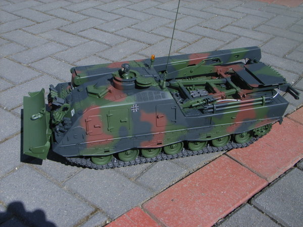 1:16 Bergepanzer 3 Büffel Sondermodellbau